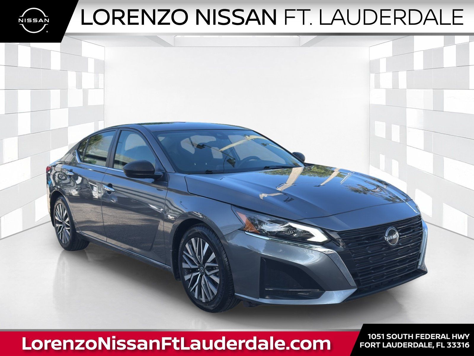 Certified 2024 Nissan Altima 2.5 SV FWD image 1