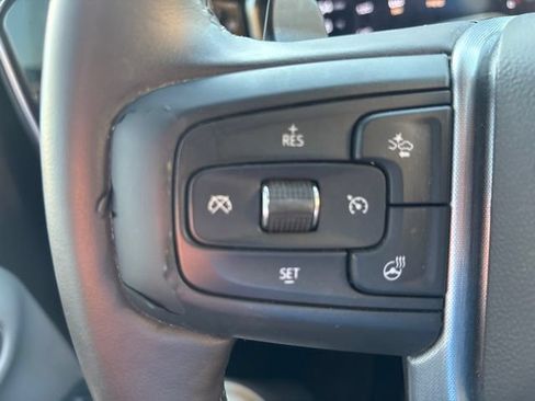Used 2023 GMC Sierra 1500 SLT w/ SLT Premium Package AWD/4WD image 8