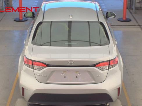 Used 2025 Toyota Corolla LE image 7