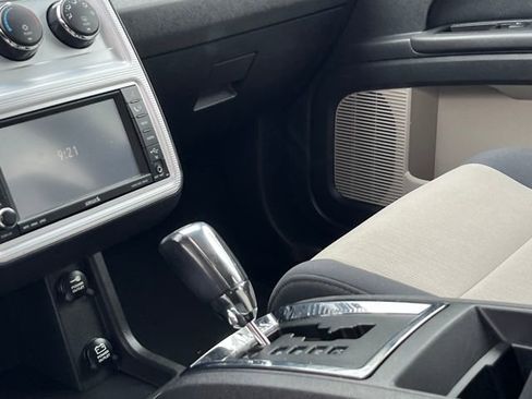 Used 2009 Dodge Journey SXT w/ Rear Seat Video Group image 16