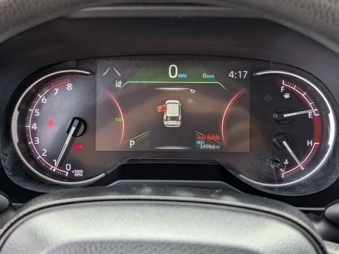 Used 2025 Toyota RAV4 LE AWD/4WD image 20