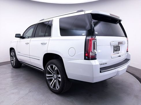 Used 2018 GMC Yukon Denali w/ Denali Ultimate Package AWD/4WD image 12