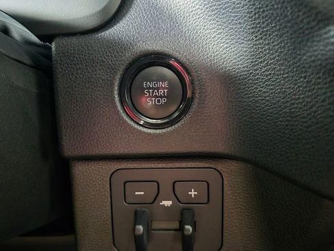 Used 2025 Toyota Tundra SR5 AWD/4WD image 24