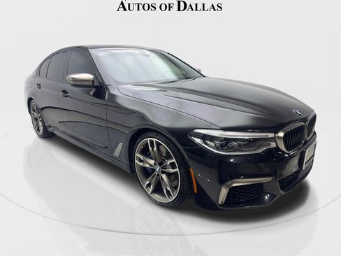 Used 2020 BMW M550i xDrive w/ Executive Package image 4