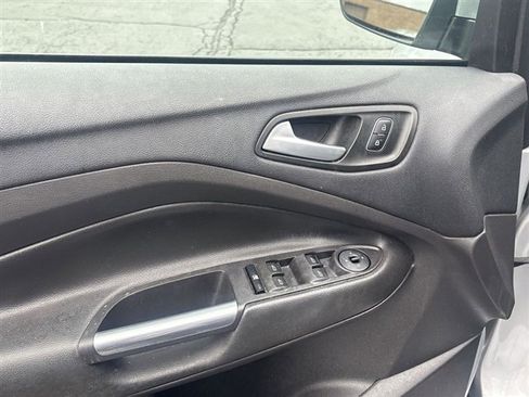 Used 2018 Ford Escape SEL AWD/4WD image 21