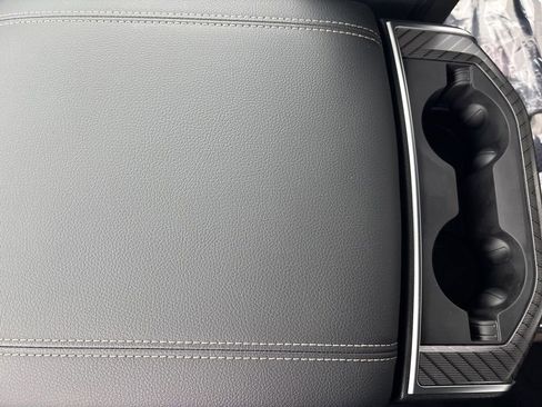 New 2026 RAM 1500 4x4 Crew Cab image 28