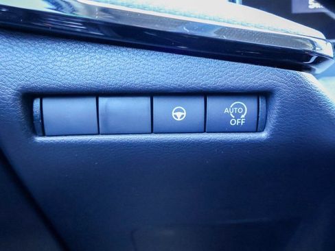 New 2026 Nissan Kicks SR image 15