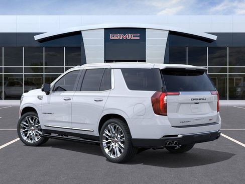 New 2026 GMC Yukon Denali w/ Denali Reserve Package AWD/4WD image 3