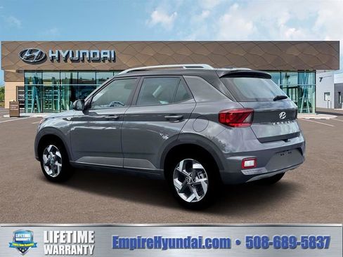New 2026 Hyundai Venue SEL image 4