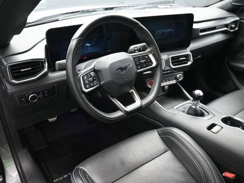 Certified 2025 Ford Mustang GT Premium RWD image 9