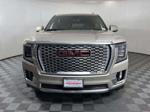 Used 2021 GMC Yukon Denali w/ Denali Premium Package image 21