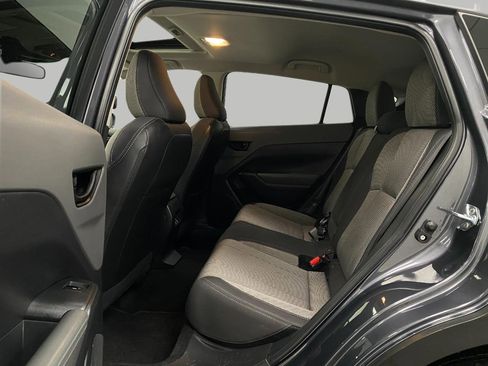 Used 2024 Subaru Crosstrek 2.0i Premium image 28