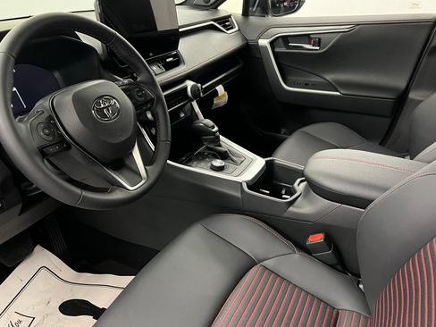 Certified 2025 Toyota RAV4 XSE image 15