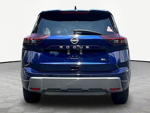 Used 2026 Nissan Rogue SL FWD image 5