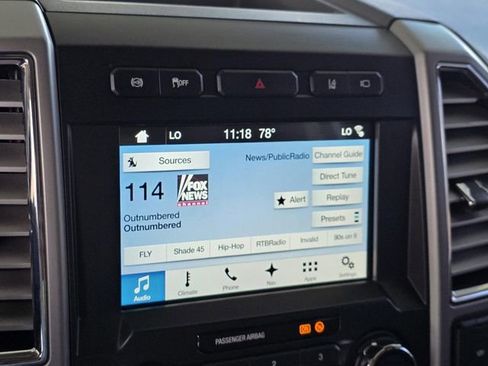 Used 2017 Ford F250 Lariat w/ Tow Technology Bundle image 28