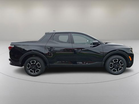 Certified 2022 Hyundai Santa Cruz SE image 12