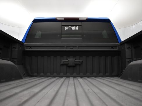 Used 2023 Chevrolet Silverado 1500 RST image 6