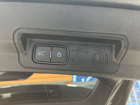 Certified 2020 Ford Explorer ST w/ ST Street Pack image 29