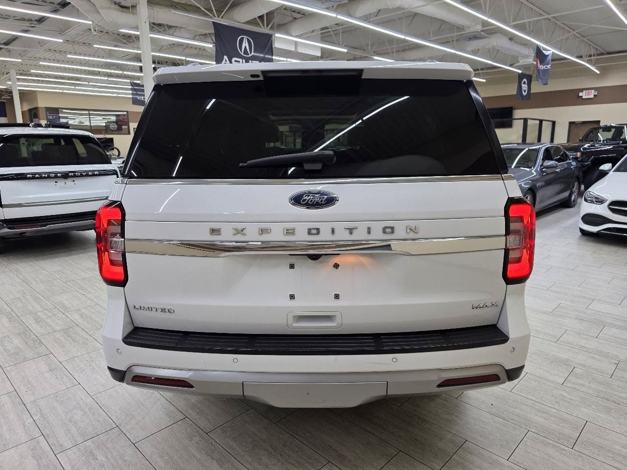 Used 2023 Ford Expedition Max Limited RWD image 7