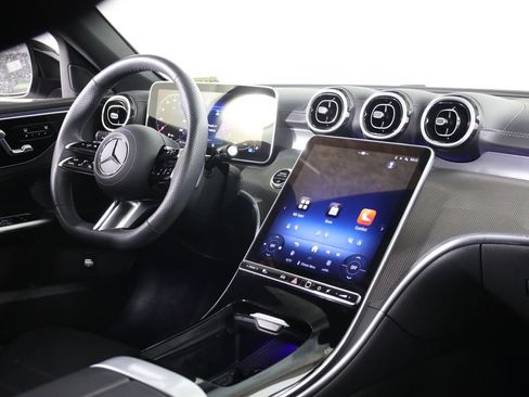 Certified 2025 Mercedes-Benz C 300 4MATIC Sedan image 46