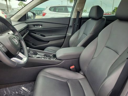 Used 2024 Honda Accord Touring image 25