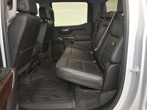 Used 2019 GMC Sierra 1500 SLT image 13