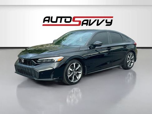 Used 2025 Honda Civic Sport Touring image 3