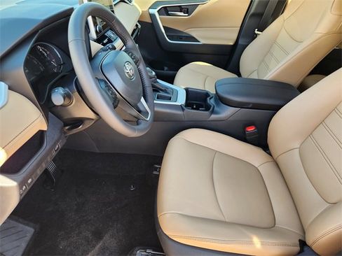 New 2025 Toyota RAV4 XLE Premium image 9