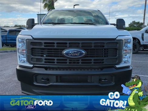 Used 2025 Ford F350 XL w/ XL Driver Assist Package image 3