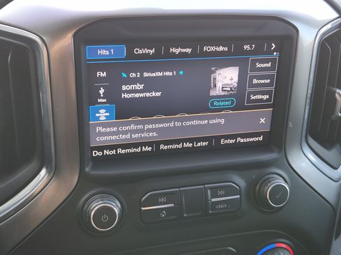 Used 2020 Chevrolet Silverado 1500 RST w/ All-Star Edition AWD/4WD image 18