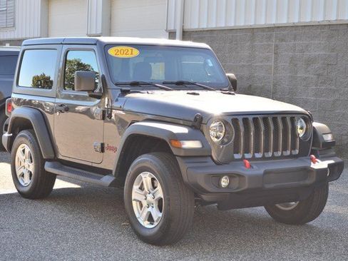 Used 2021 Jeep Wrangler Sport image 2