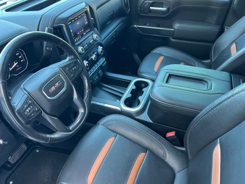 Used 2021 GMC Sierra 2500 AT4 w/ AT4 Premium Plus Package AWD/4WD image 7