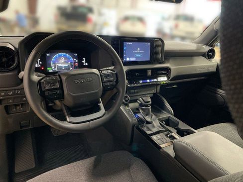 Used 2024 Toyota Land Cruiser 1958 image 17