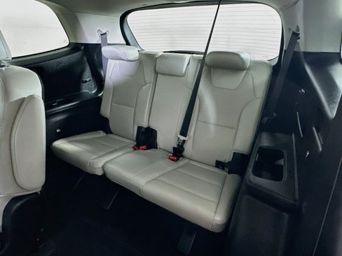 Used 2020 Kia Telluride S FWD image 31