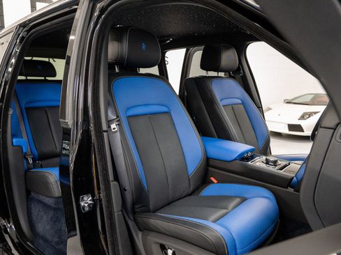 Used 2022 Rolls-Royce Cullinan image 26