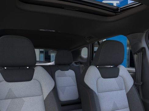 New 2026 Chevrolet Trax RS w/ Sunroof Package FWD image 24