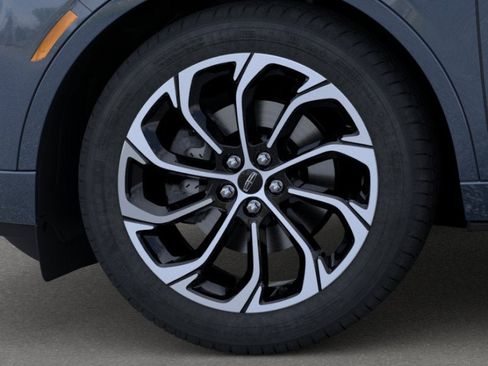 New 2026 Lincoln Nautilus Reserve AWD/4WD image 19