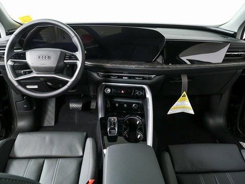 New 2025 Audi Q5 Premium Plus AWD/4WD image 18