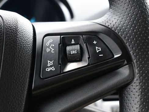 Used 2014 Chevrolet Cruze LS image 22