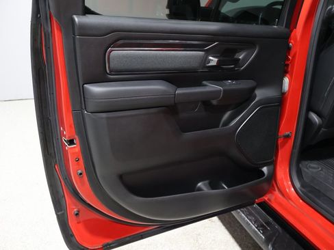 Used 2021 RAM 1500 Big Horn w/ Built-to-serve Edition image 20