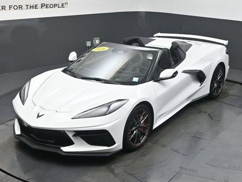 Used 2026 Chevrolet Corvette Stingray Preferred Conv w/ Z51 Performance Package RWD image 44