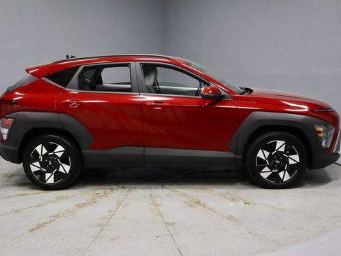 Certified 2025 Hyundai Kona SEL FWD image 5