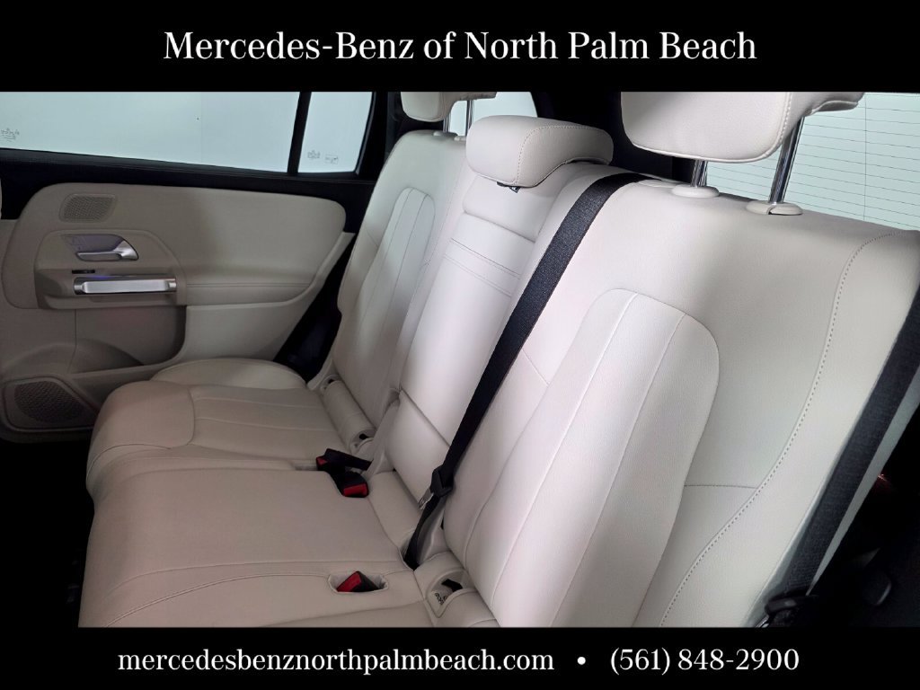 Certified 2023 Mercedes-Benz EQB 300 4MATIC image 16
