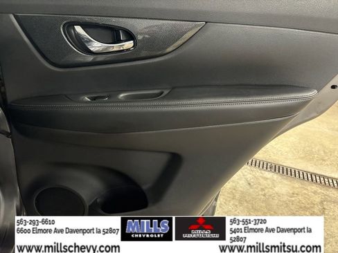 Used 2016 Nissan Rogue SL image 15