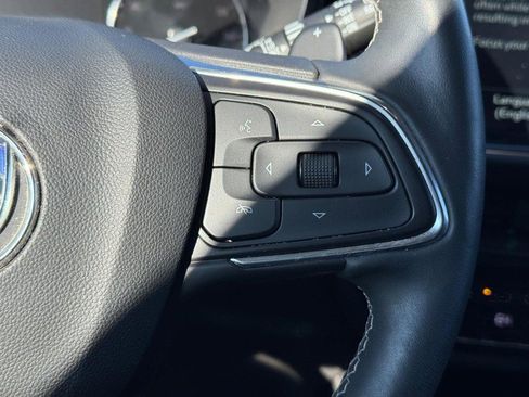 Used 2022 Buick Envision Preferred image 19