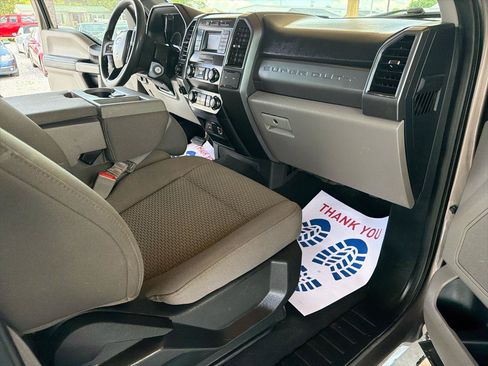 Used 2019 Ford F250 XLT w/ XLT Value Package AWD/4WD image 21