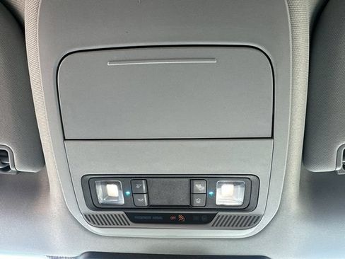 Used 2024 Ford F150 XLT AWD/4WD image 32