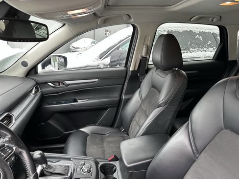 Used 2018 MAZDA CX-5 Touring w/ Preferred Equipment Package image 8