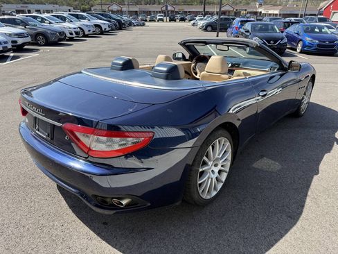 Used 2011 Maserati GranTurismo Convertible RWD image 7
