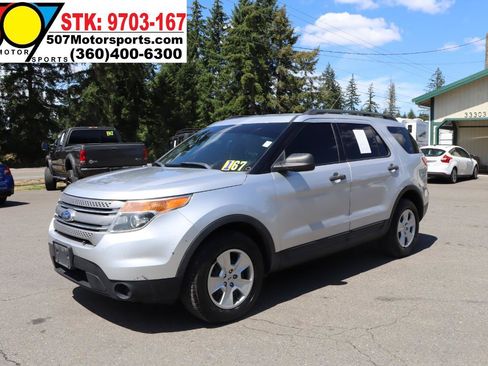 Used 2012 Ford Explorer 4WD w/ Class III Trailer Tow Pkg image 3